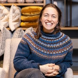 Meet your Posher, Kelly